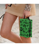 Quinn Cafe Riddler Riddle Green Questions Toiletry Bag - $31.32 CAD