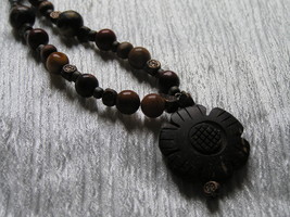 Estate Shades of Brown &amp; Orange Wood &amp; Metal Beads with Carved Resin Flower Pend - £6.86 GBP