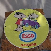 Vintage 1959 Esso Gasoline Mobil Engine Oil Porcelain Gas &amp; Oil Pump Sign - £98.29 GBP