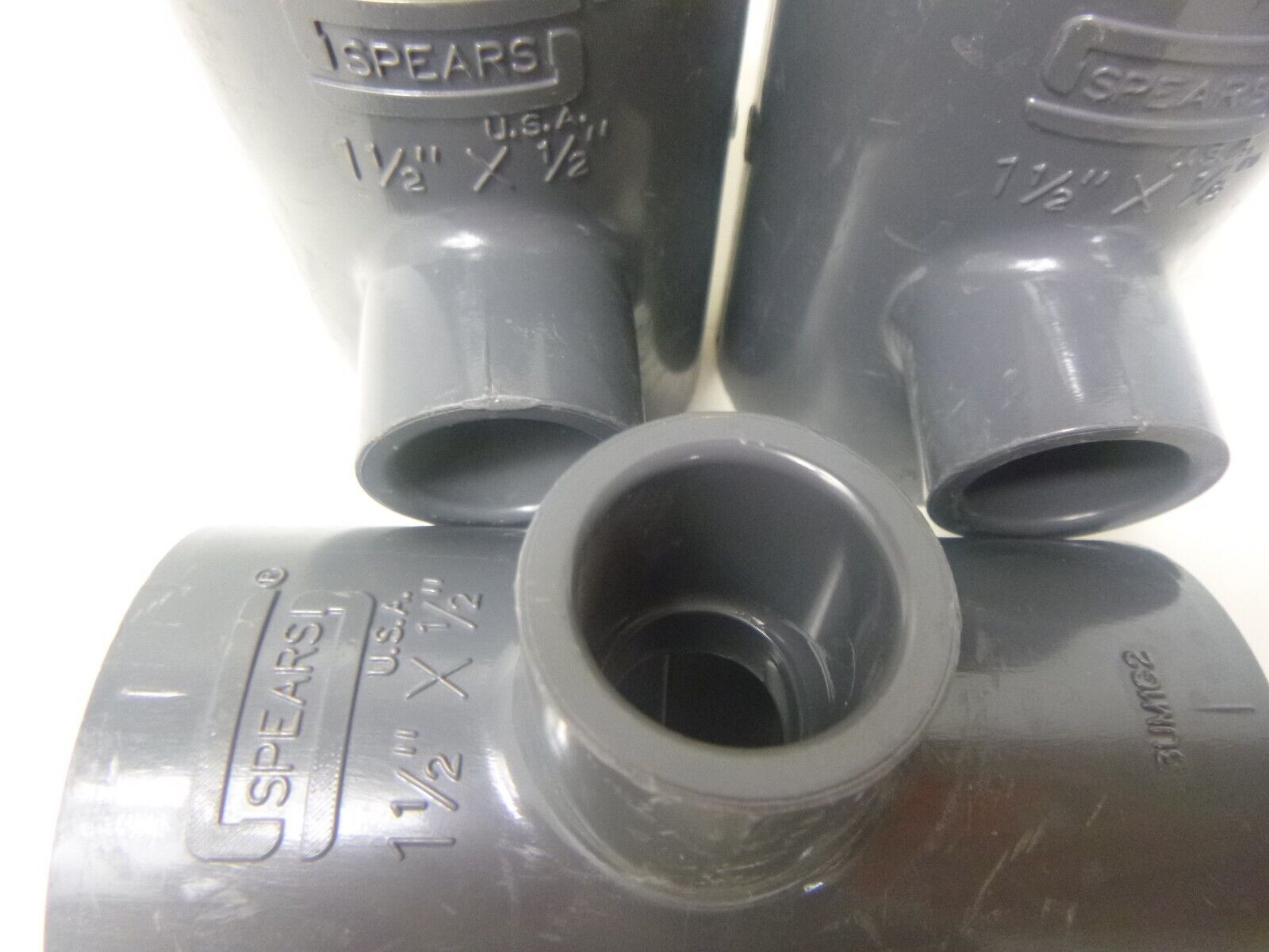 Spears 801-209 1-1/2&quot; x 1/2&quot; PVCI Reducing Tee Socket SCH 80 Lot of 3 - $22.26