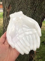 Vintage Avon White Milk Glass Open Hands w Ribbon and Florals Dish Soap ... - £9.74 GBP