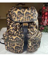 Michael Kors Perry Animal Print Backpack Bag Nylon Drawstring And Pushlock - $1,766.95 MXN