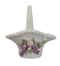 Geo Z Lefton Basket Figurine Porcelain White Flowers Bow 1989 Taiwan Glossy - £11.78 GBP