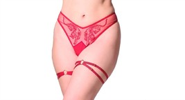 Thistle And Spire strapped in thigh garter in Crimson - £24.22 GBP