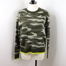 Ultra Flirt Women&#39;s Juniors M Camouflage Acrylic Neon Trim Soft Knit Swe... - £5.50 GBP