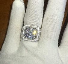 2Ct Rund Schliff Labor Erstellt Diamant Herren Halo Rosa Ring 10K Weiß Gold Lack - £90.35 GBP