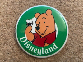 Vintage Winnie the Pooh Disneyland Button Pin Back 3.5&quot; Collectible Disney - $10.26 CAD