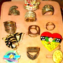 Jewelry Lot~Rings~Brooch~Pins~Pendent - £38.88 GBP