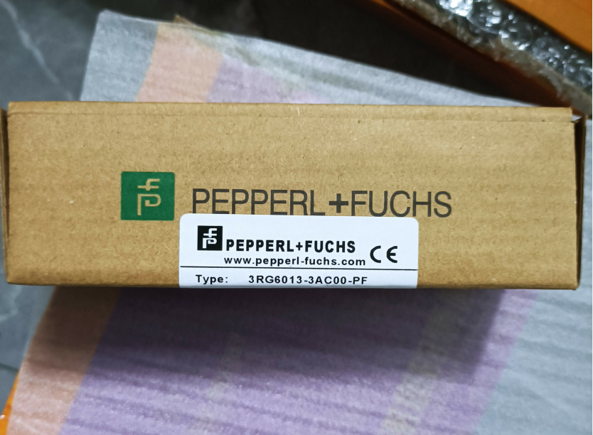 NEW Pepperl + Fuchs 3RG6013-3AC00-PF sensor with 90 Days warranty - $247.50