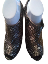 Cato Open Peep Toe Zippered Wedge Black &amp; Cream Aztec Print Womens Size 10 - £18.45 GBP