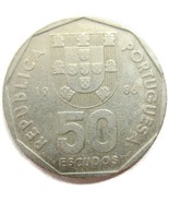 Republica Portuguesa 50 Escudos Coin 1986 - $9.89