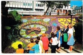 United Kingdom UK Postcard Edinburgh The Floral Clock Sir Walter Scott - £1.70 GBP