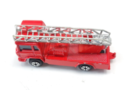 Yatming Fire Truck Red Diecast Toy Car 1/80 Scale Hong Kong - $4.99