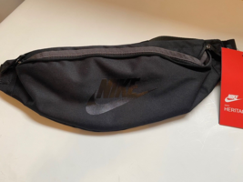 Nike Heritage Waistpack Wasit Bag Unisex Sportswear Bag Casual NWT BA5750-018 - £28.04 GBP