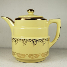 Vtg Large Superior Hall&#39;s Glazed Pottery Yellow Teapot Gold Colored Trims 8&quot; - £45.31 GBP