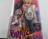 Bratz 20 Yearz Anniversary Special Edition Original Fashion Doll Chloe NIB - $29.65
