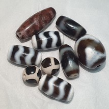 Lot 9 Vintage Tibetan Unique pattern Eyes Agate stone Dzi Bead Amulet - £115.30 GBP