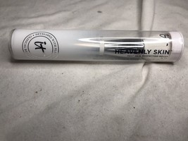 It Cosmectics Heavenly Skin CC+ Skin Perfecting Brush # 702 New &amp; SEALED - £13.44 GBP