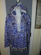 Lilly Pulitzer UPF 50+ Harmon Hoodie Taverna Tile Allover Blue White Size XS NEW - £67.54 GBP