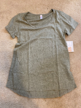 New with Tags LuLaRoe Classic Tee - Size XS XSmall - Solid Light Gray Grey - £7.56 GBP