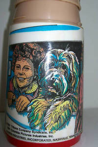 Vintage ANNIE Collectible Thermos~Plastic~Dated 1981 - $16.87