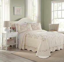 Modern Heirloom Felisa King Bedspread Ivory/Pink - £67.91 GBP