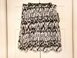 Studio West Women&#39;s Size XL Black White Elastic Waist Skirt Style #6292 ... - $29.65