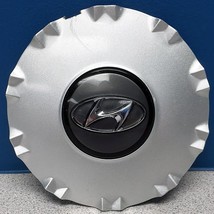 ONE 2002-2005 Hyundai Sonata # 70695 10 Spoke Wheel Center Cap # 529103D310 USED - £20.33 GBP