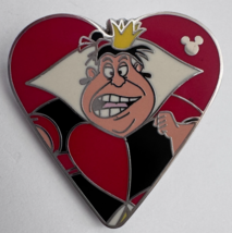 Disney 2013 Alice in Wonderland Card Queen of Hearts Heart Hidden Mickey... - $249.81 MXN
