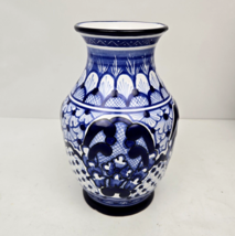 Vintage Cobalt Blue &amp; White Talavera Vase Handmade in Mexico Signed Hern... - £51.88 GBP
