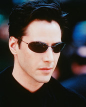 Keanu Reeves Matrix in Glasses 8x10 HD Aluminum Wall Art - £31.45 GBP