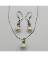 Silver Tone w/ Faux Cream Colored Pearl Dangle Drop Necklace &amp; Earrings - £11.45 GBP