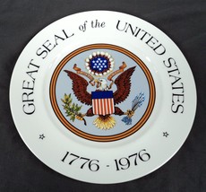 Vintage Belcrest - Great Seal Bicentennial Plate - 1776 - 1976 - 10.5&quot; - £3.90 GBP