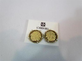 New Elegant Lorren Bell Couture Gold Toned Queen Head Silhouette with Faux Pearl - £37.35 GBP