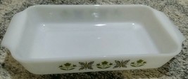 Fire King 432 Meadow Green 1-1/2 quart milk glass casserole GREAT CONDITION!!! - £10.35 GBP