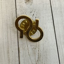 S Hook Shaped Gold Tone Metal Unique Shaped Pin Brooch 1&quot; - £5.41 GBP