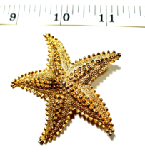 Vintage GERRYS Gold Color Textured Starfish BROOCH signed - £14.20 GBP