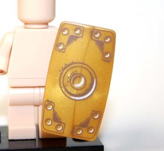 MZ Gold Knight Roman Shield For Action Minifigures - $50.37 MXN