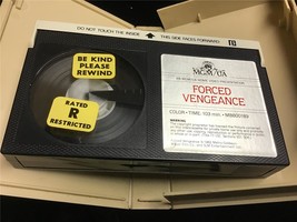 Betamax Forced Vengeance 1982 Chuck Norris No Cover, Hard Case - £4.71 GBP