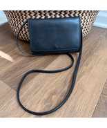 Kate Spade Kerri Wallet On A String Black $249 - $1,006.27 MXN