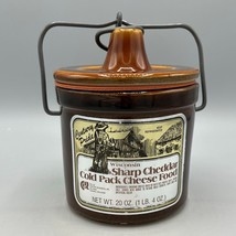 Vintage Century Pride Wisconsin Cheese Stoneware Crock Jar Chef Wire Bail Lid - £15.49 GBP
