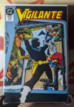 VIGILANTE # 38 DC Comic - $103.45 MXN