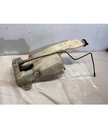 2005 CHEVROLET SILVERADO GMC SIERRA 2500HD WINDSHIELD WASHER FLUID BOTTLE - $69.78
