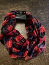 Scarf Black &amp; Red Plaid Infinity Scarf 33x6 Fleece Soft New Virah Bella - £9.46 GBP