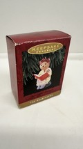Hallmark 1993 Bearnadette Bearinger Keepsake Ornament Christmas Bear XPR... - €4,27 EUR