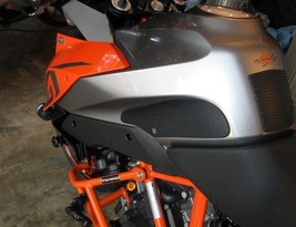 TechSpec 2017+ KTM Super Duke GT Snake Skin Tank Grips - $1,508.90 MXN