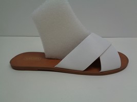 Alex Marie Size 9 M KALYN White Leather Crisscross Sandals New Womens Shoes - £68.88 GBP