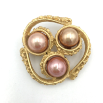 ETRUSCAN-style brushed goldtone brooch - 2&quot; copper faux pearl ornate vintage pin - £20.03 GBP