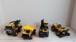 Maisto Tonka Lot of 4 Construction Vehicles - Open Box, Never Played With -Cool! - £17.98 GBP