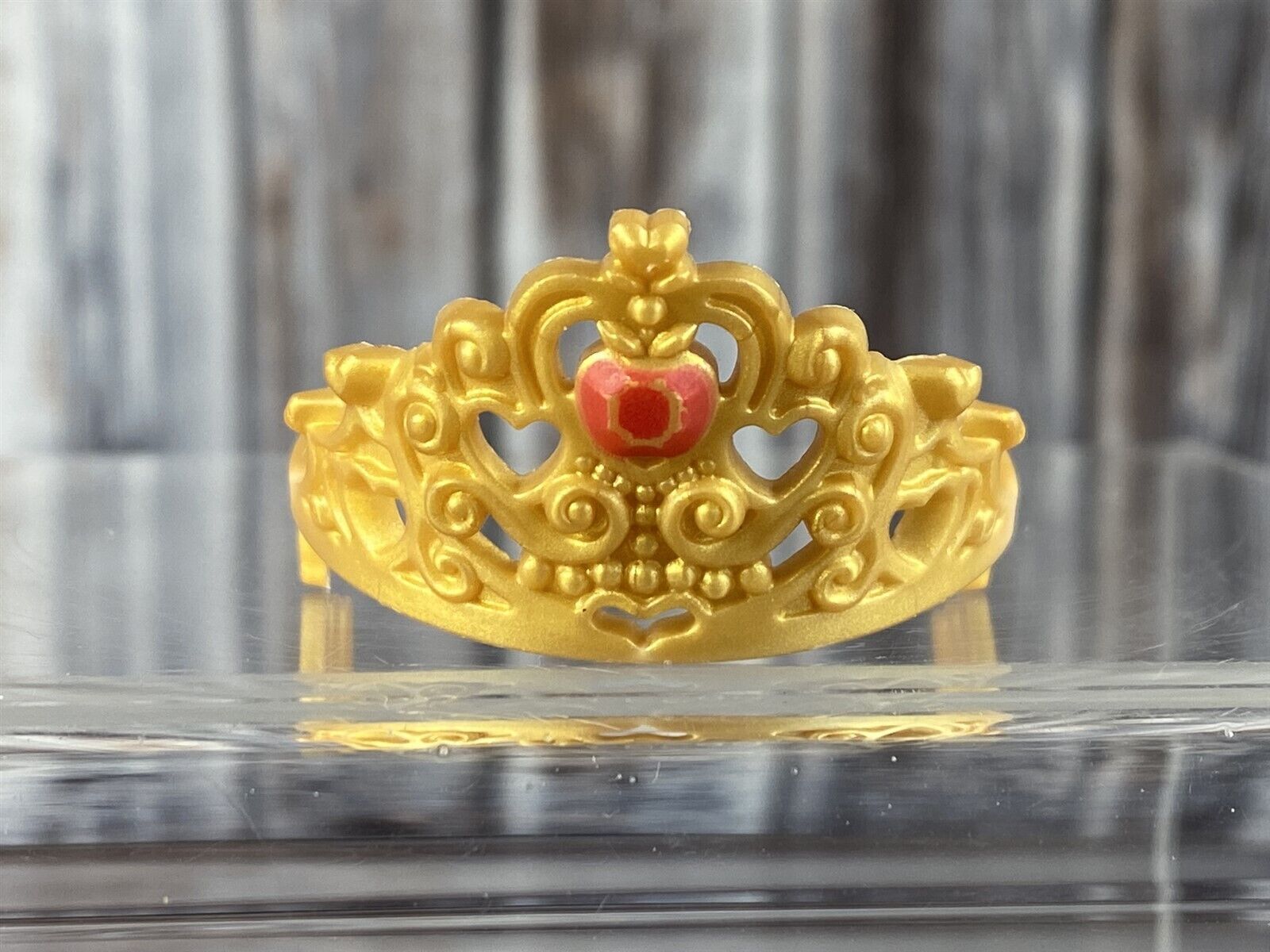 Primary image for Mattel Ever After High Doll - Getting Fairest Apple White - Tiara Crown